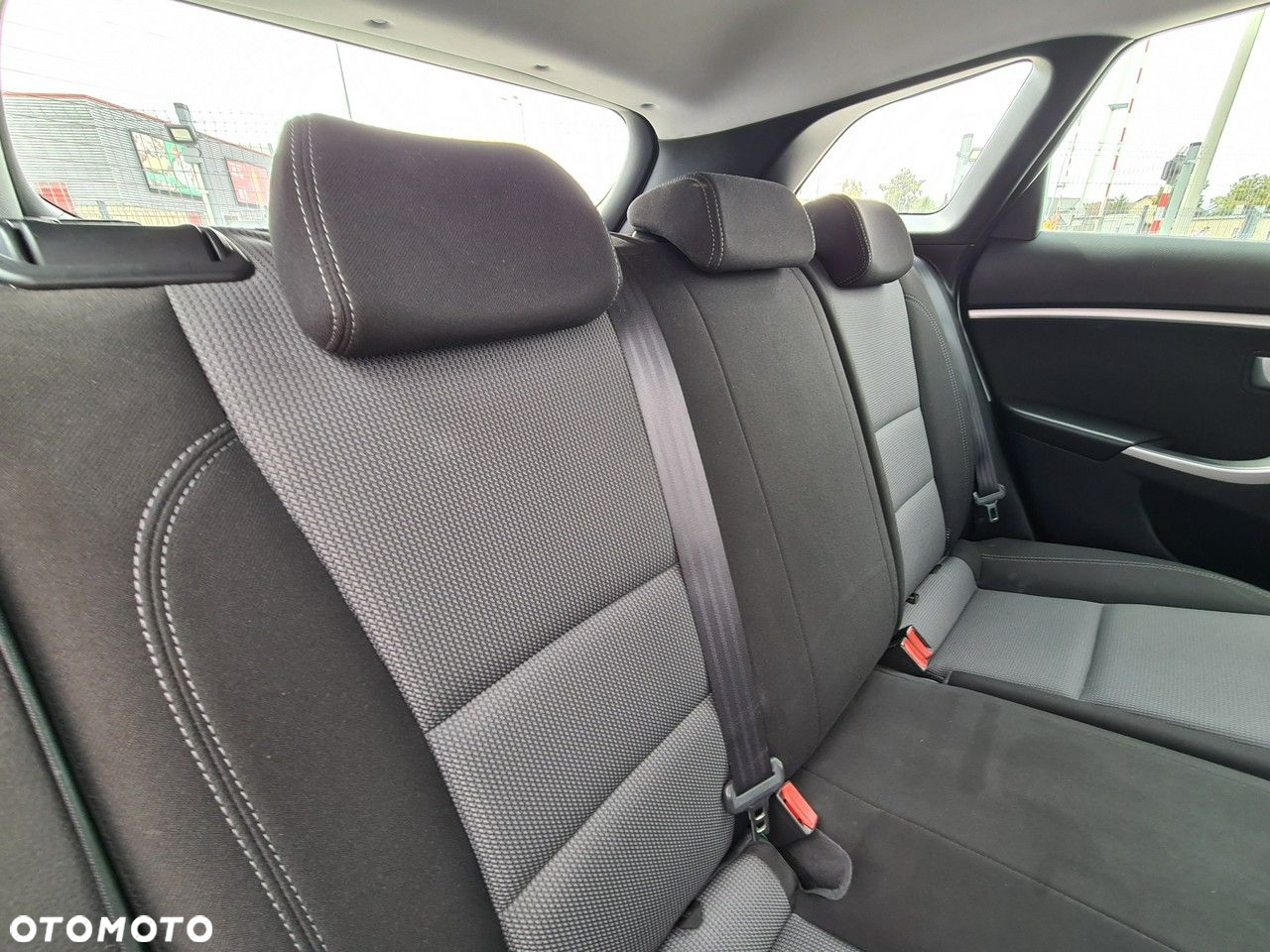 Hyundai i30 1.6 CRDi Comfort - 24