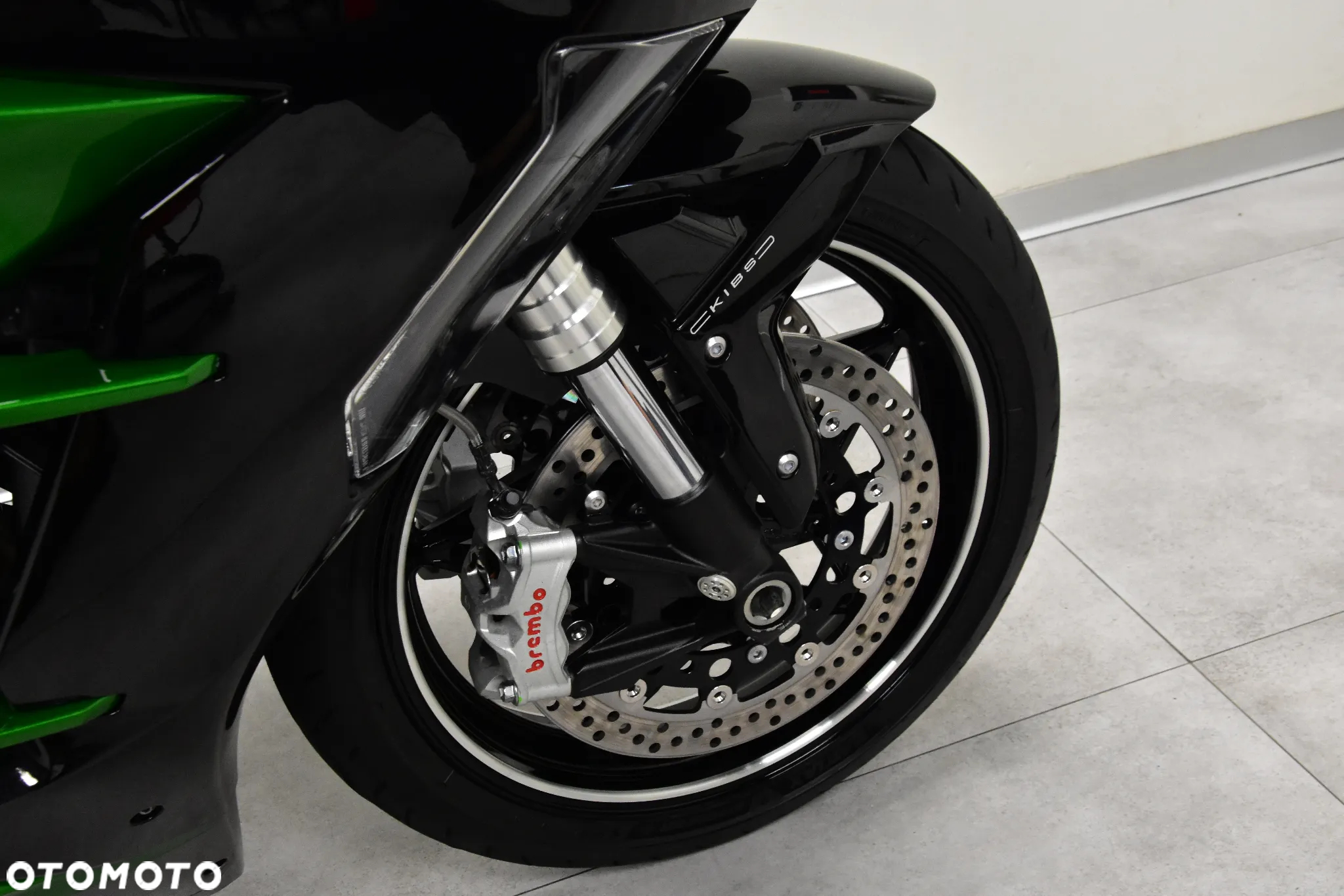 Kawasaki Ninja H2 SX - 27