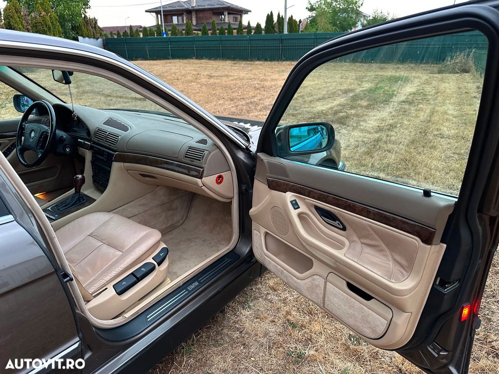BMW Seria 7 - 18