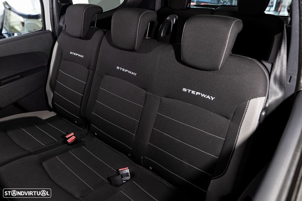 Dacia Lodgy 1.5 dCi Stepway 7L - 10