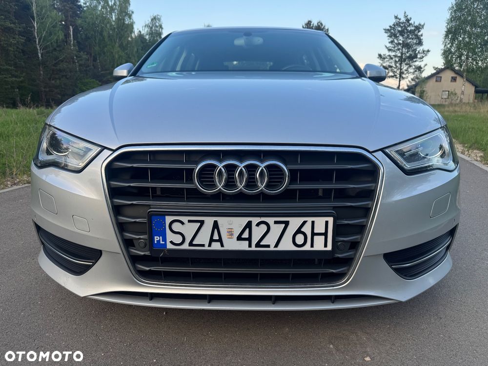 Audi A3 Sportback 1.6 TDI ultra Attraction - 14