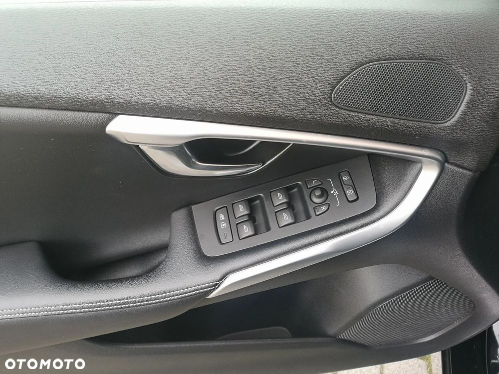 Volvo V40 T3 RDesign - 27