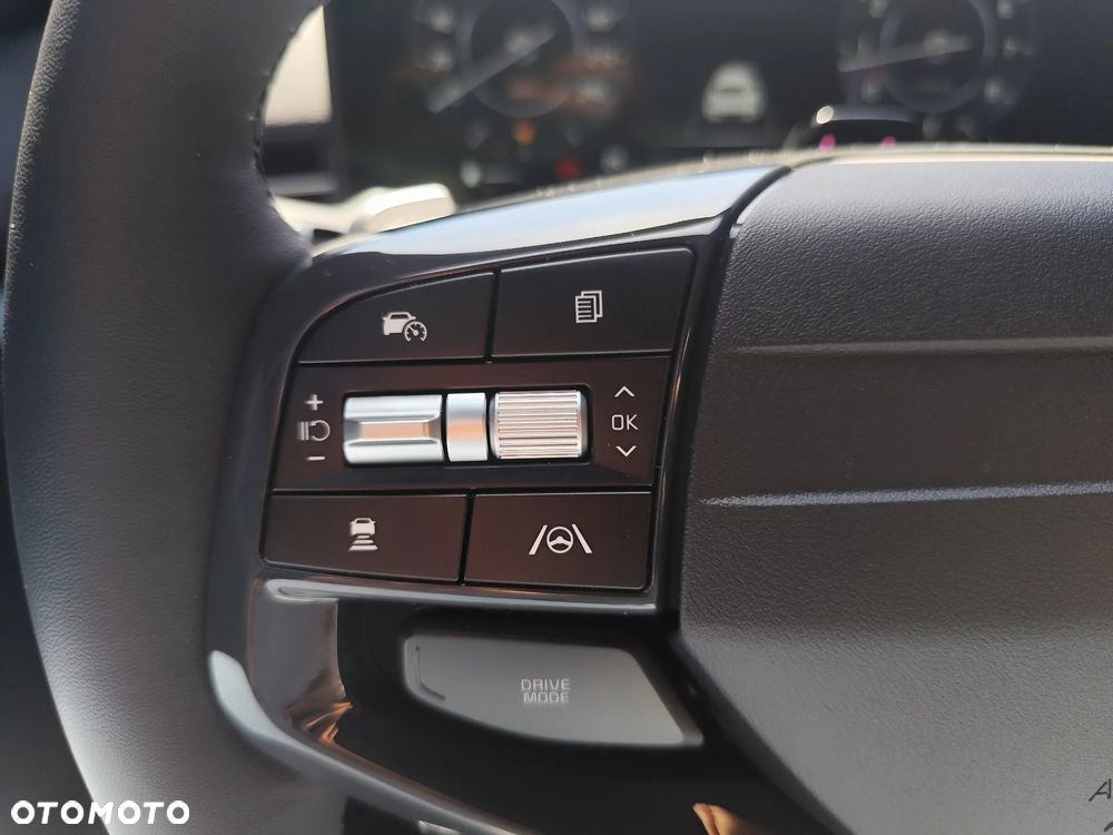 Kia XCeed 1.6 T-GDI Business Line DCT - 25