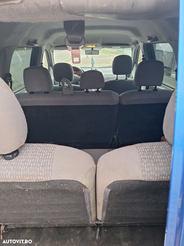 Dacia Logan MCV R90 1.5 dCi Laureate - 6