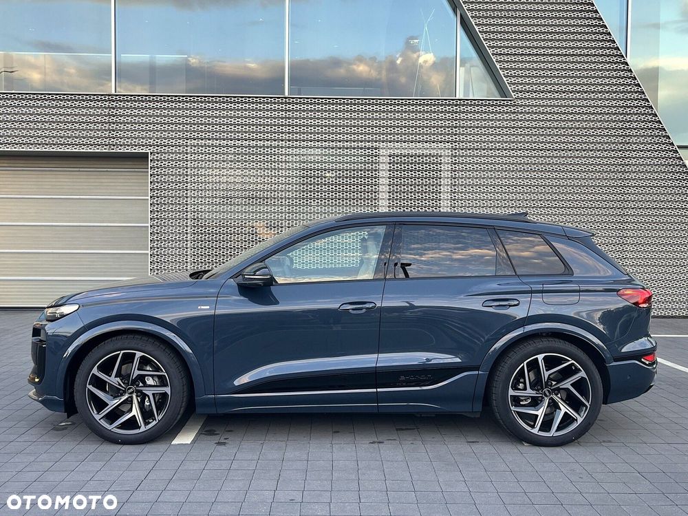 Audi Q6 e-tron - 9
