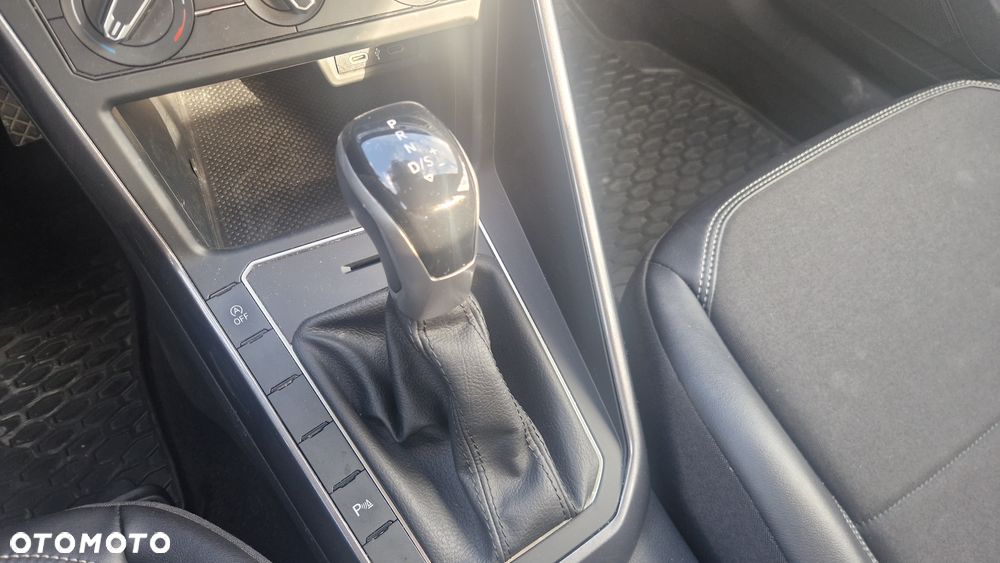 Volkswagen Taigo 1.5 TSI ACT Style DSG - 23