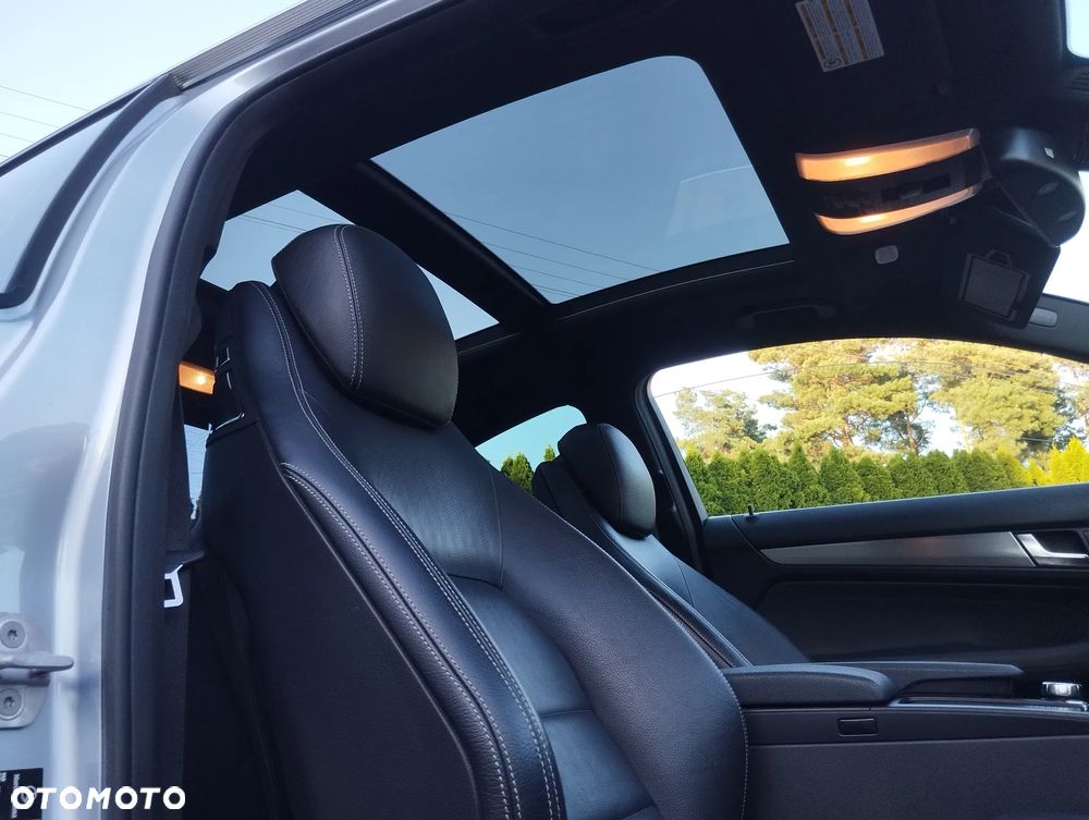 Mercedes-Benz Klasa C 350 CGI BlueEff - 8