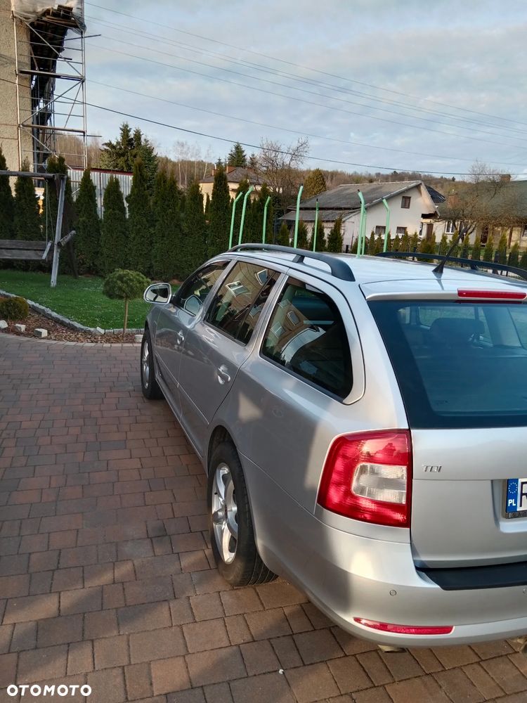 Skoda Octavia 1.6 TDI DPF Ambition - 15