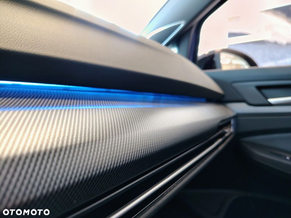 Volkswagen Golf Variant - 34