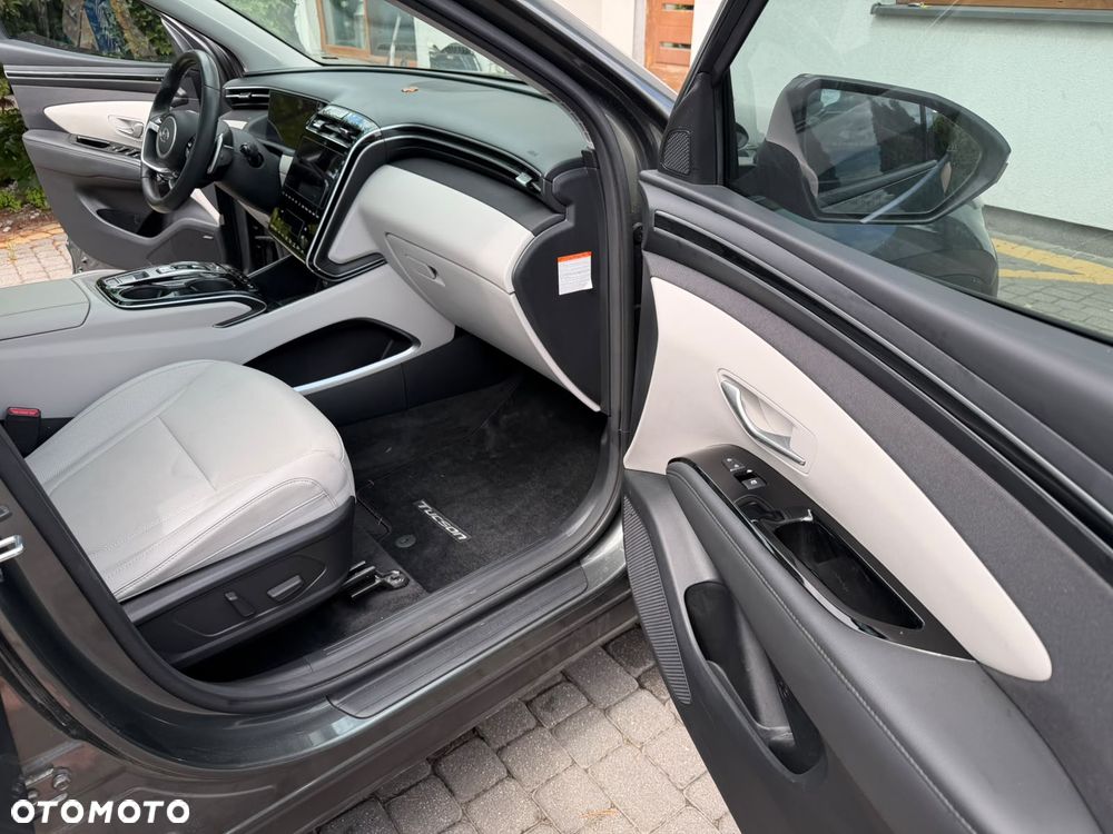Hyundai Tucson - 13