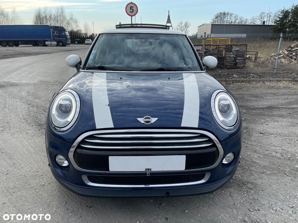 MINI Cooper D - 4
