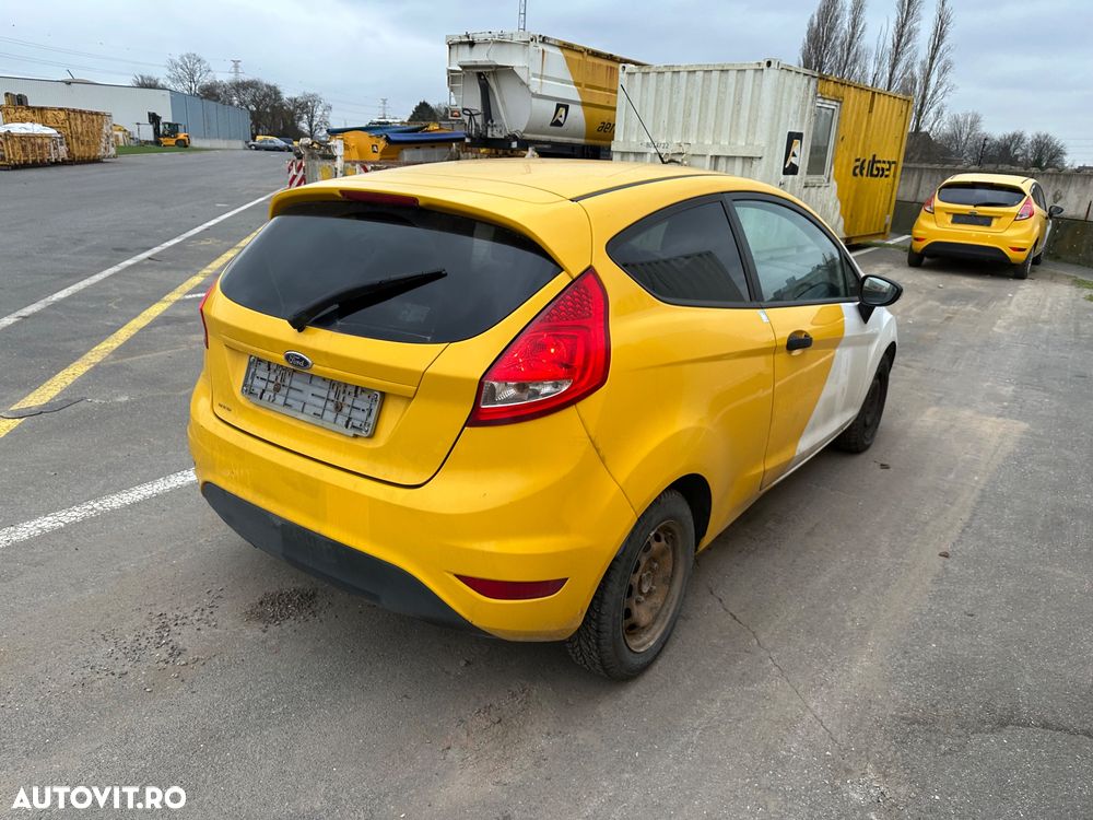 Ford Fiesta - 4