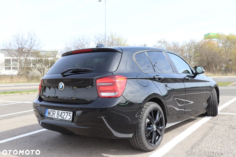 BMW Seria 1 114i - 15