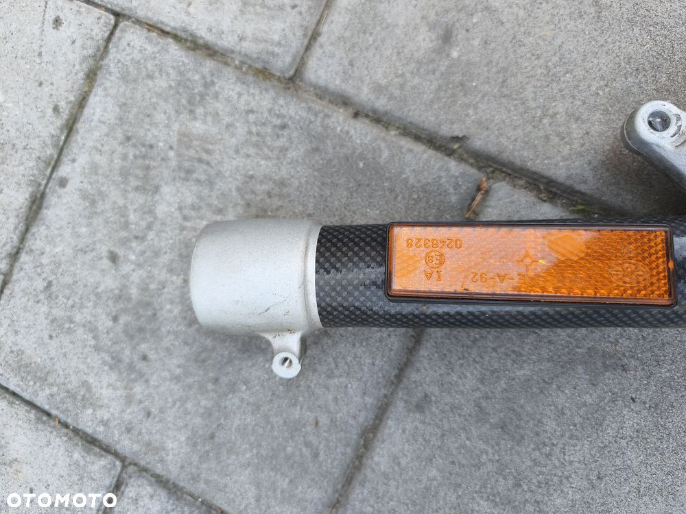 Goleń, zawieszenie Yamaha Aerox 50 - 2