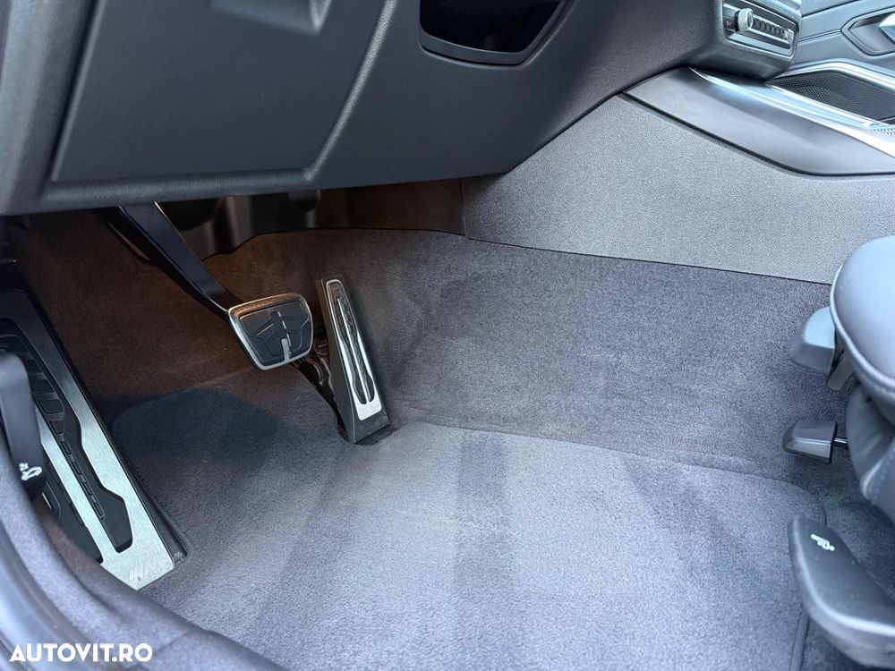 BMW Seria 3 320d xDrive AT MHEV - 30