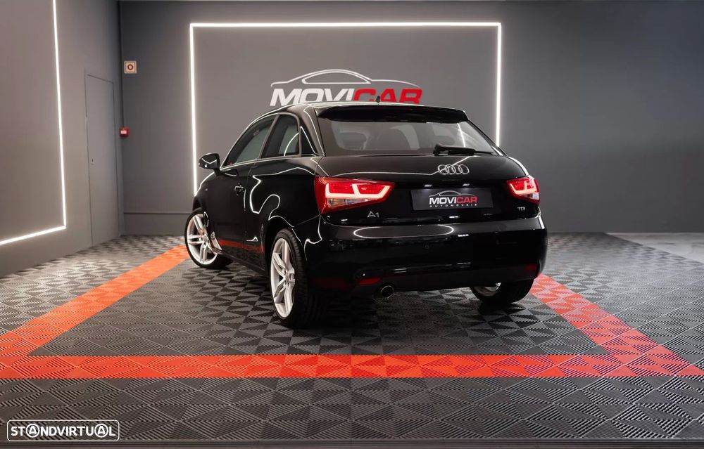 Audi A1 1.6 TDI S-line - 2