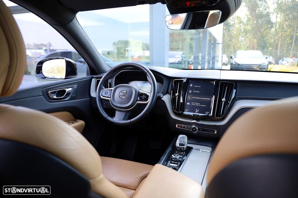 Volvo XC 60 2.0 T8 PHEV Inscription AWD - 22
