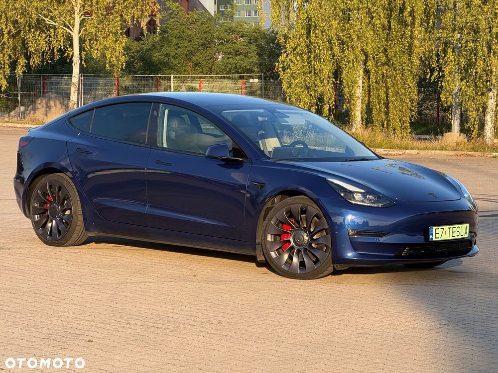Tesla Model 3 Performance AWD - 3