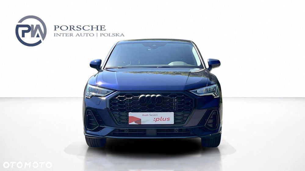Audi Q3 Sportback - 9