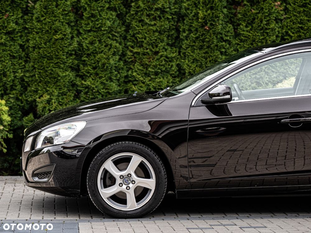 Volvo V60 D4 Business Edition - 10