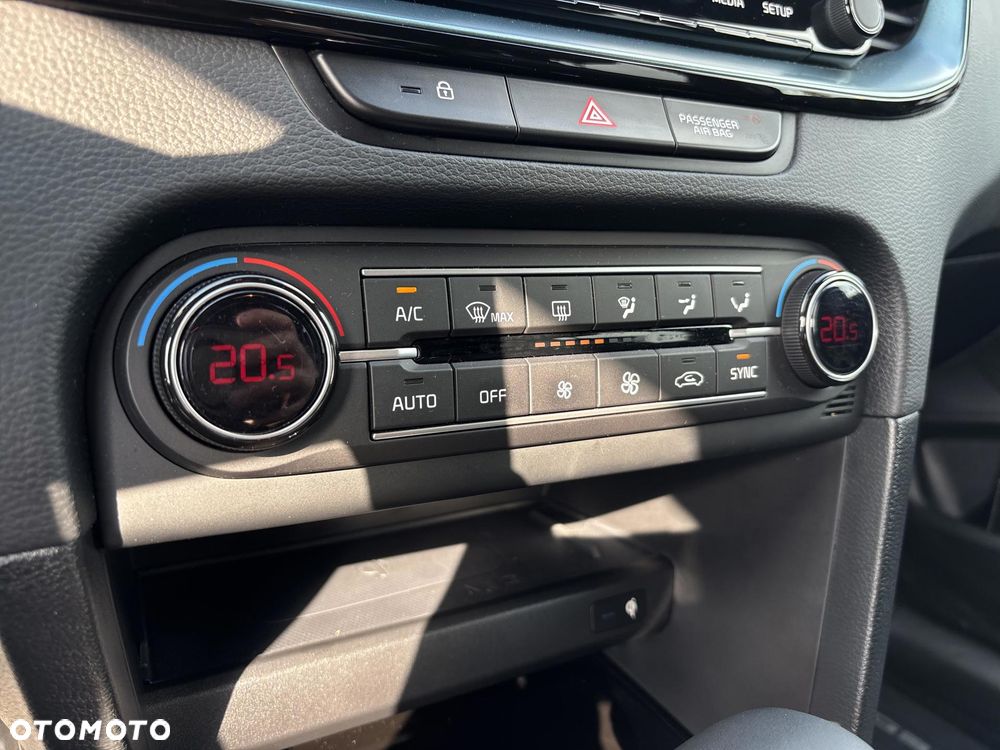 Kia XCeed 1.6 T-GDI Tribute DCT - 18