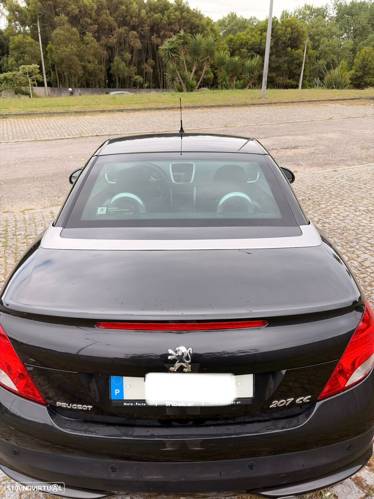 Peugeot 207 CC 1.6 HDi FAP - 6