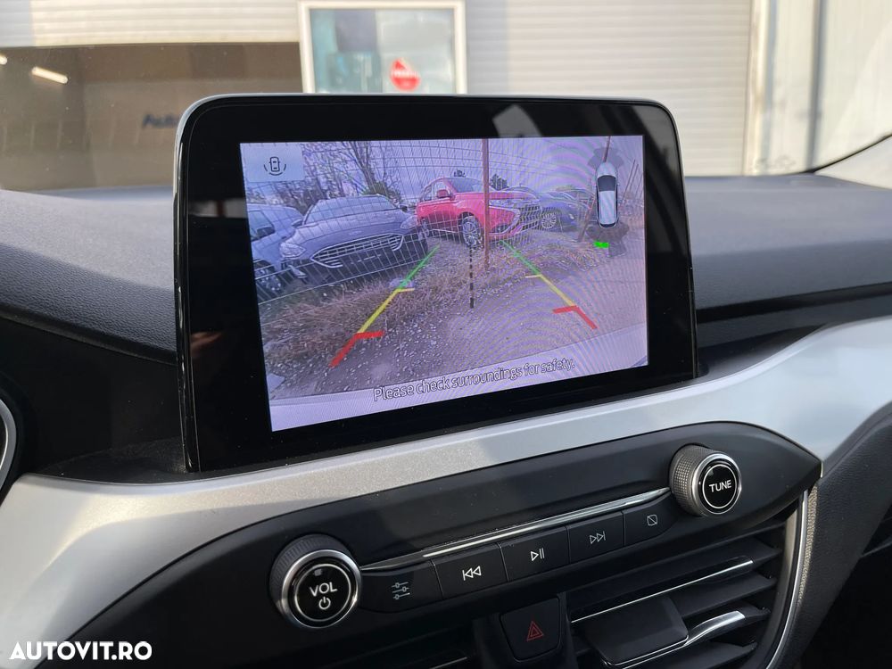 Ford Focus 1.0 EcoBoost Connected - 13