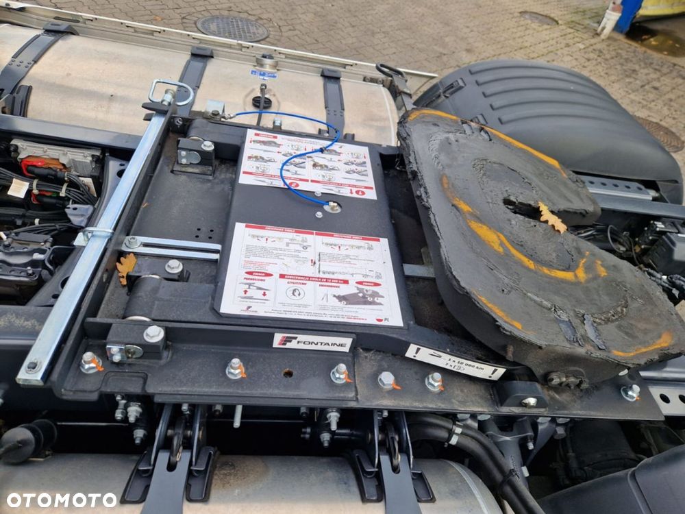 Scania R460A4x2EB Regulowane Siodło - 6