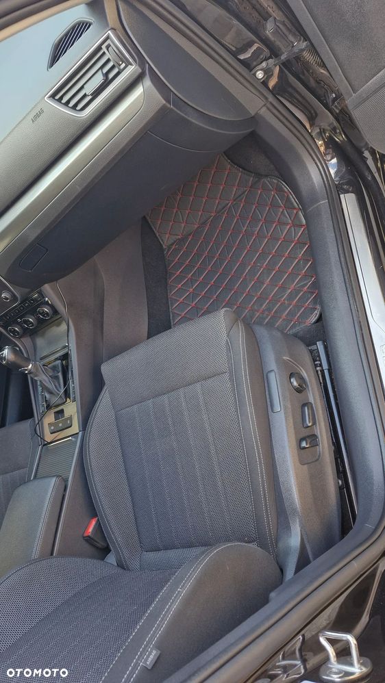 Skoda Superb 2.0 TDI SCR Style DSG - 26