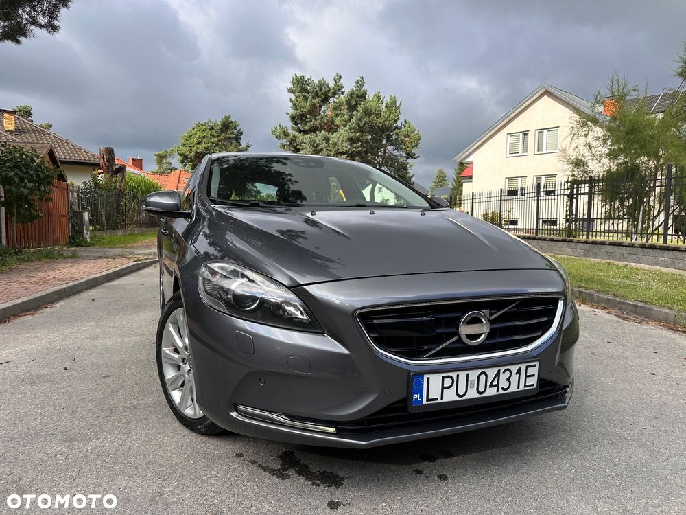 Volvo V40 D2 Summum - 3