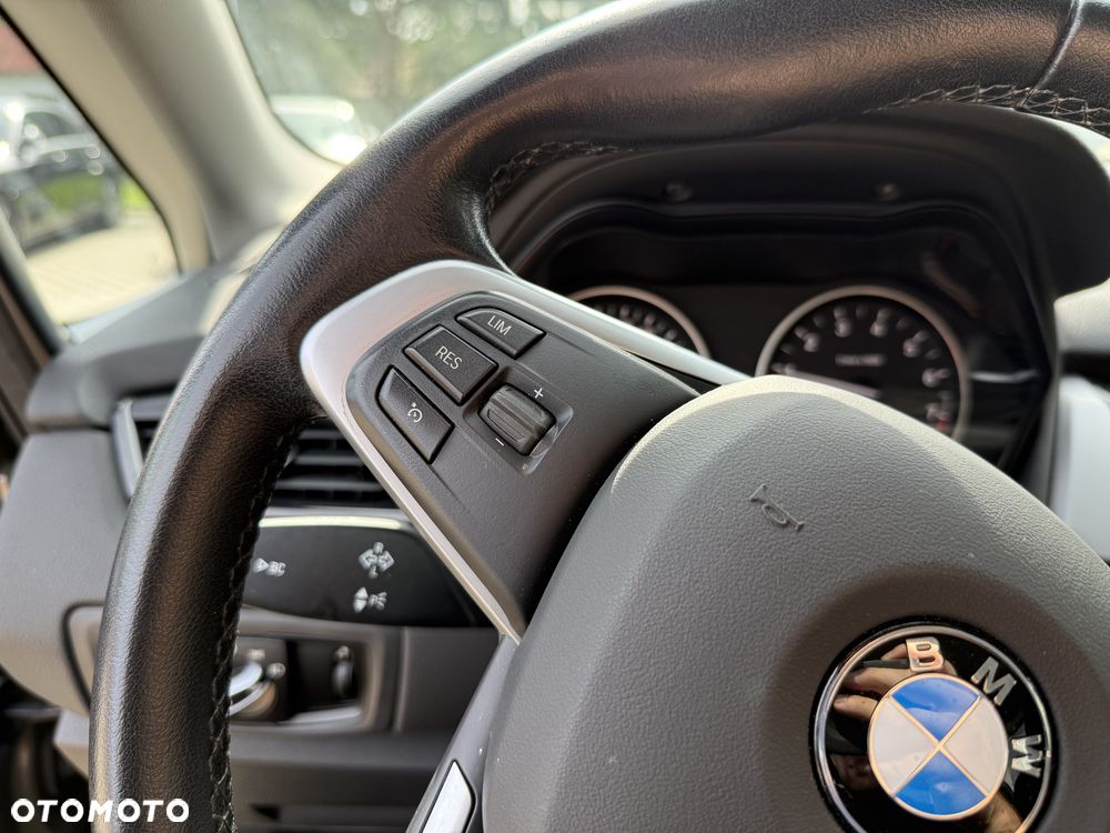 BMW Seria 2 218i Advantage - 20