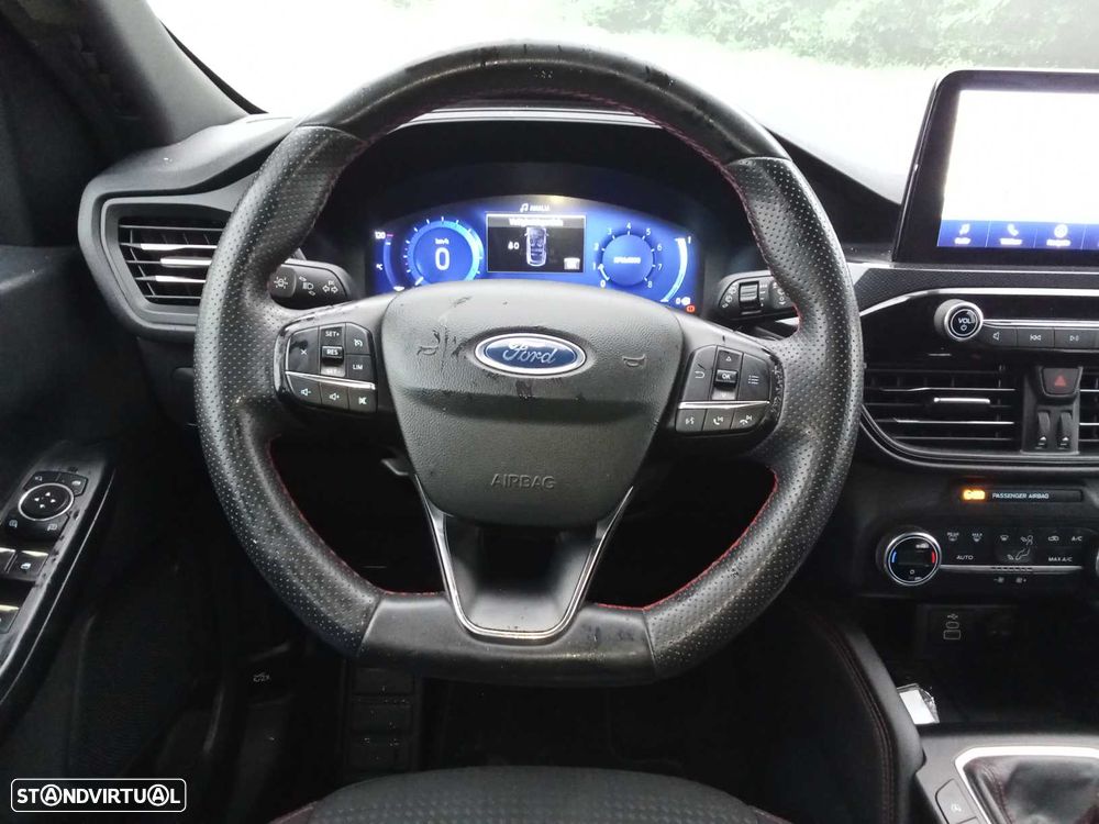 Ford Kuga 1.5 EcoBoost ST-Line - 13