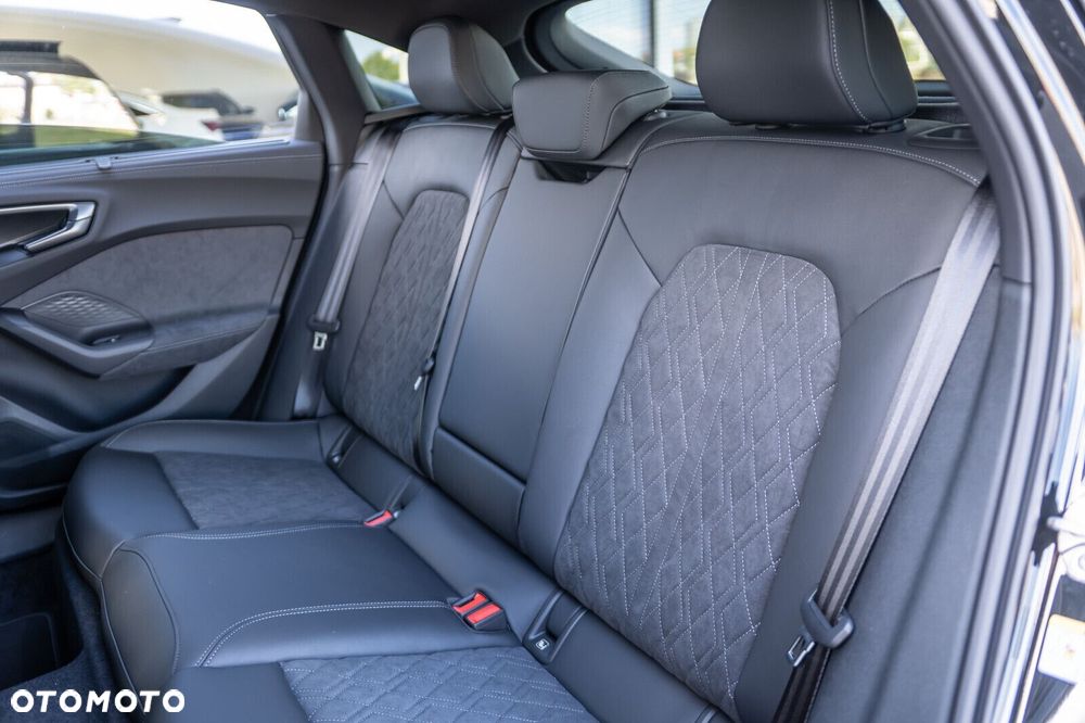 Audi A5 Limousine - 18