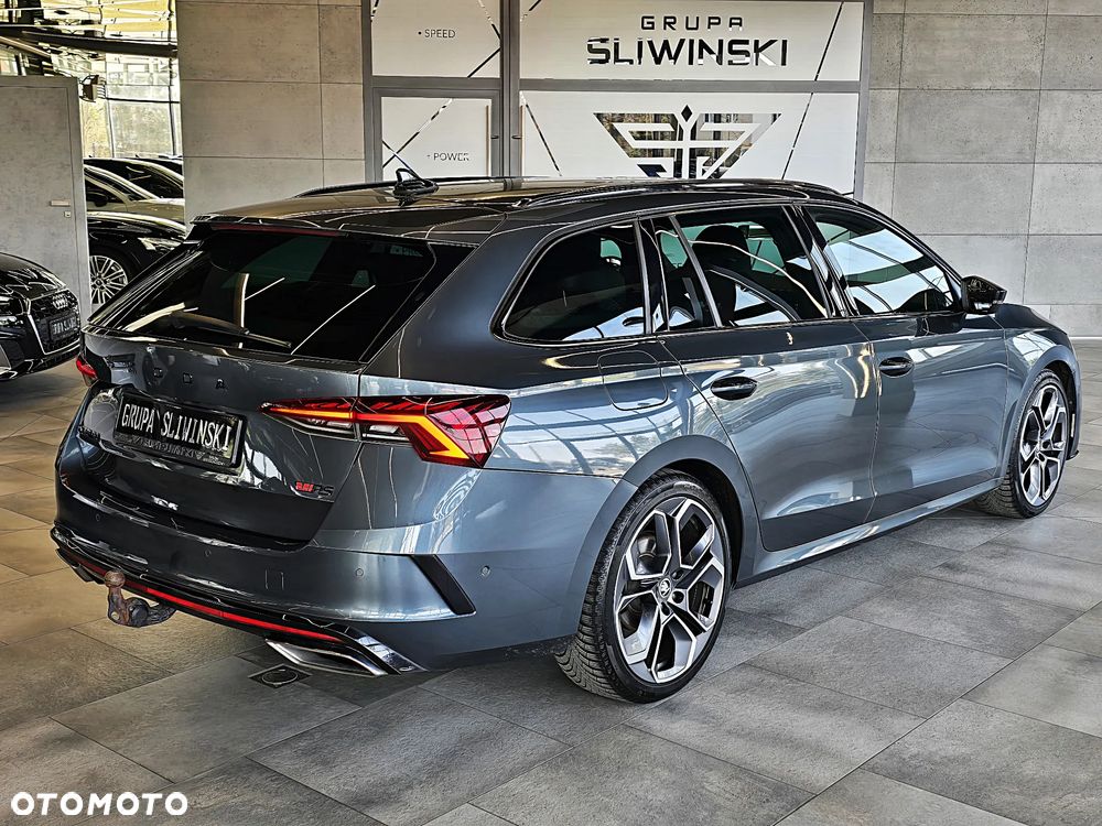 Skoda Octavia 2.0 TDI DSG 4x4 RS Plus - 9