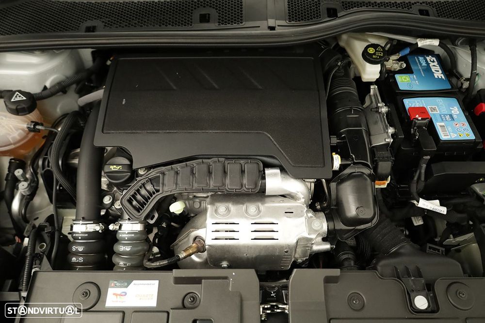 Citroën C4 1.2 PureTech Plus EAT8 - 24