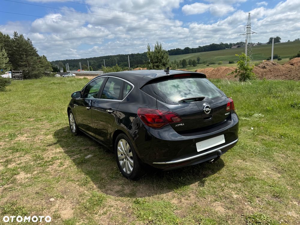 Opel Astra - 8