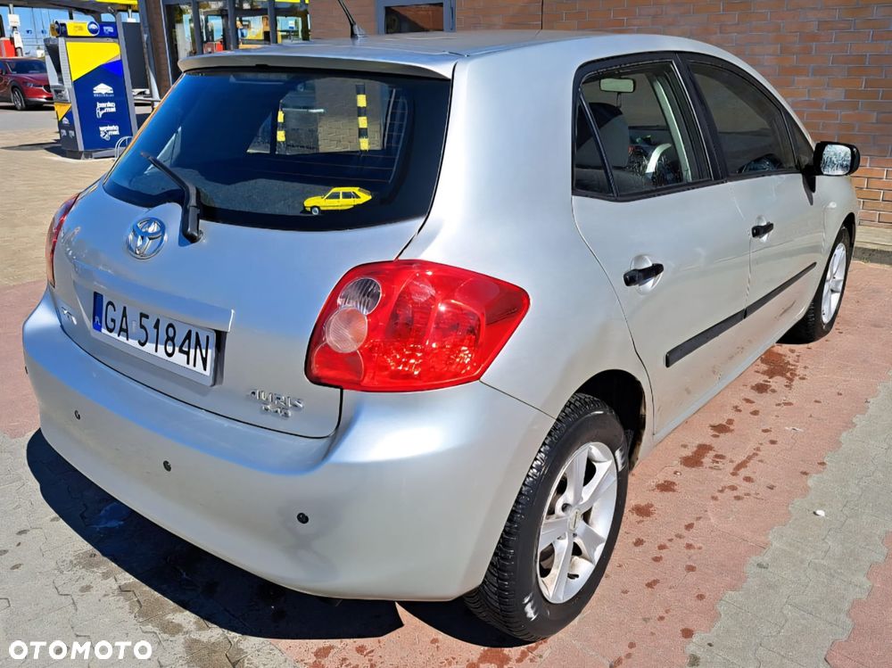 Toyota Auris 1.4 D-4D Luna - 6