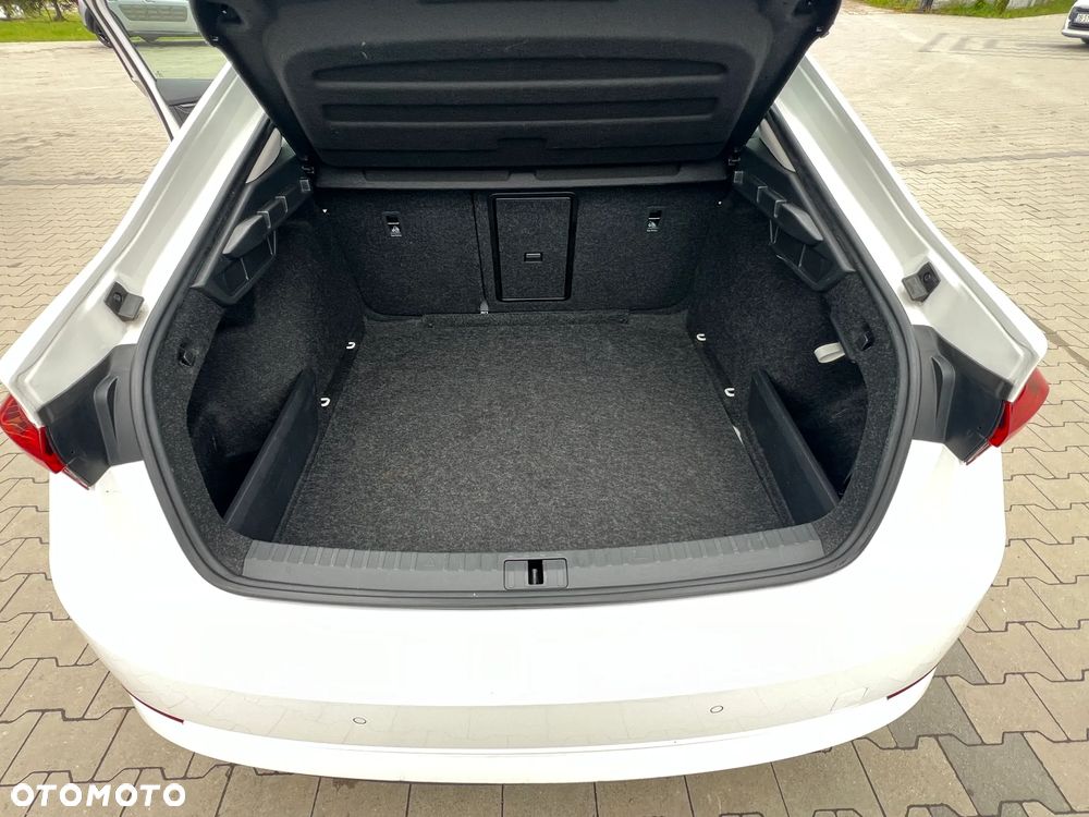 Skoda Octavia 2.0 TDI DSG Ambition - 19