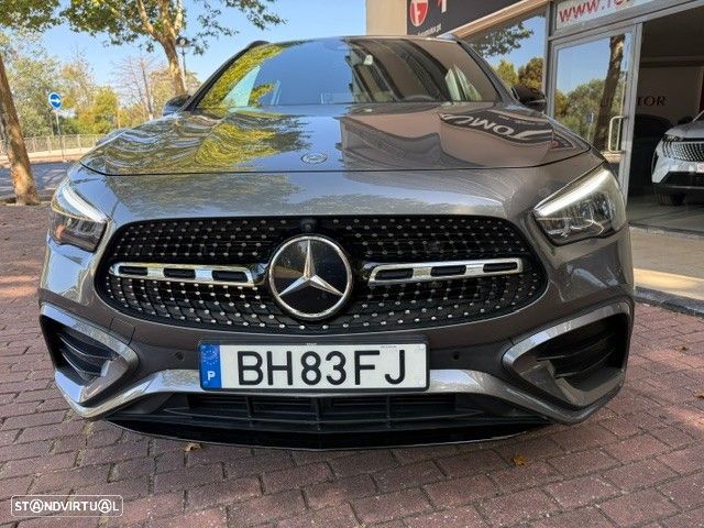 Mercedes-Benz GLA 200 AMG Line - 3