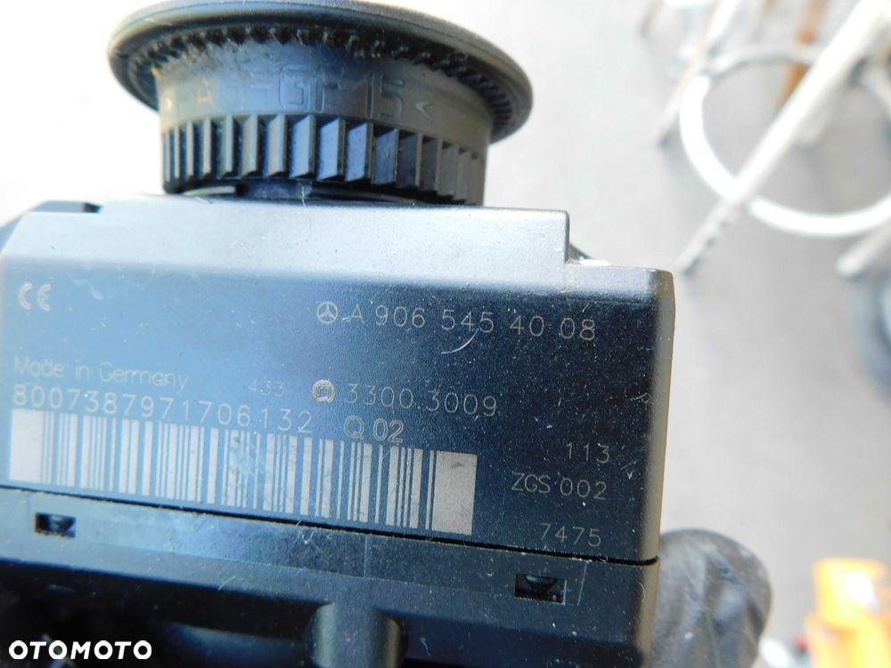 Stacyjka Kluczyk Rygiel Sprinter 906 A9065454008 Zestaw startowy OEM - 2