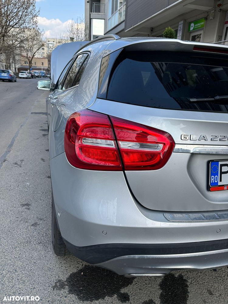 Mercedes-Benz GLA 220 d 4MATIC Aut. - 20