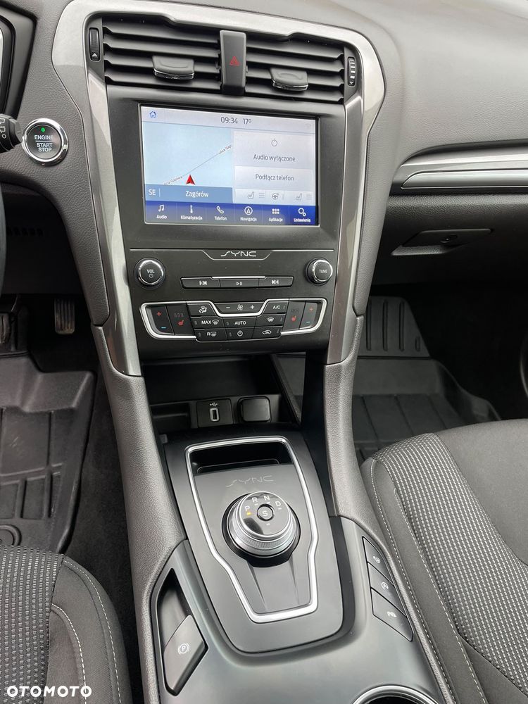 Ford Mondeo - 30