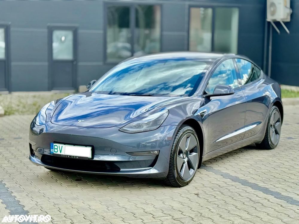 Tesla Model 3 Long Range AWD Premium - 39