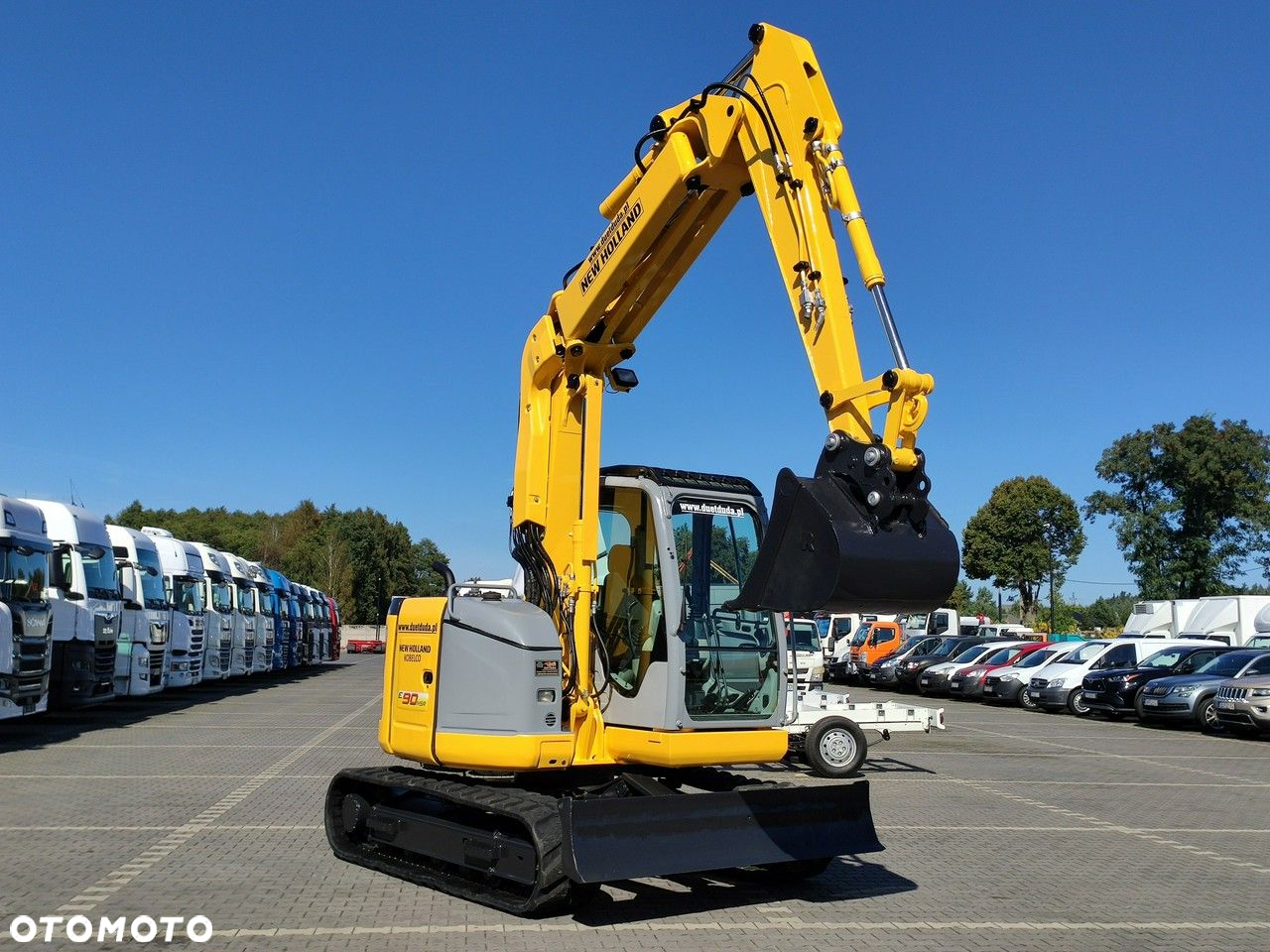 New Holland E90B SR -2 Gąsienicowa 10ton - 27