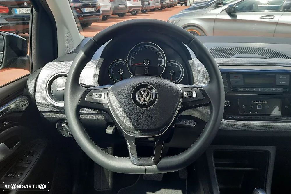 VW e-Up! Entry - 12