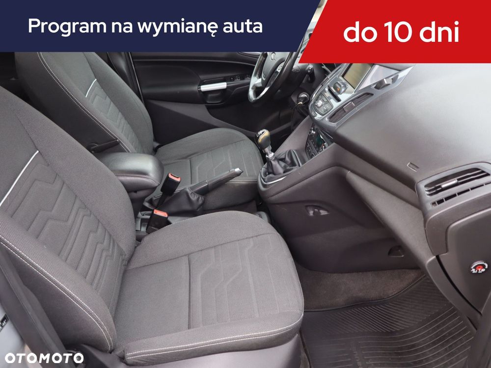 Ford Tourneo Connect - 11