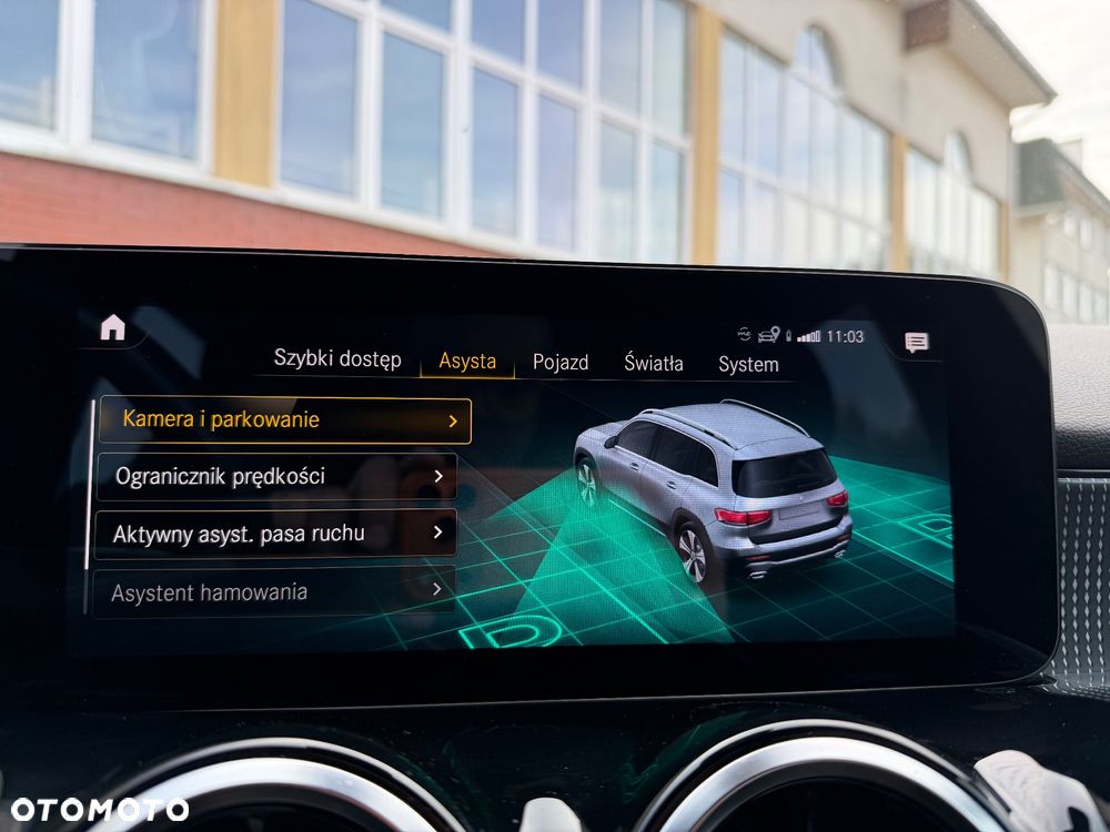 Mercedes-Benz GLB 200 d 8G-DCT Progressive - 17