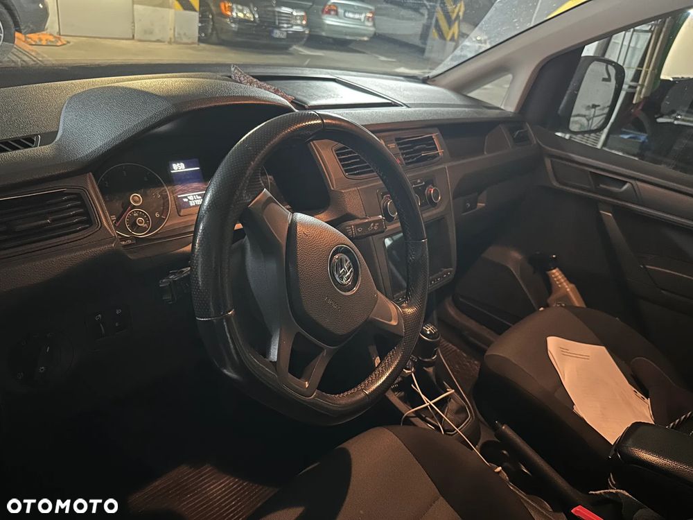 Volkswagen Caddy - 2