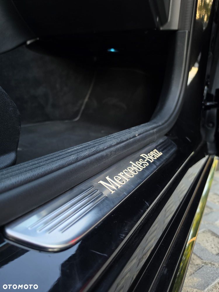 Mercedes-Benz Klasa C 200 4-Matic 7G-TRONIC - 27