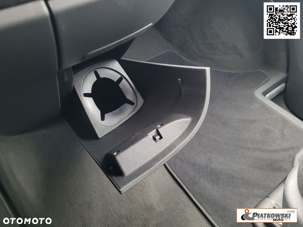 Volkswagen Multivan - 39